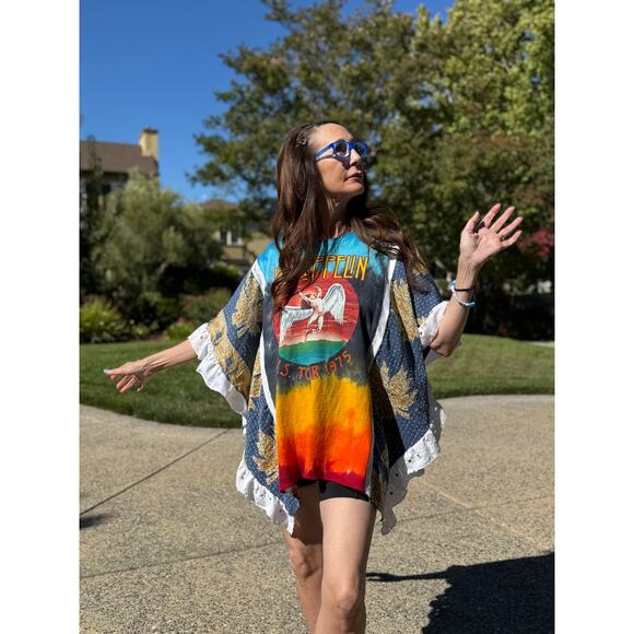 Shuggie Fierce Upcycled and Handmade Kantha Led Zepplin Poncho One Size - Picture 3 of 11